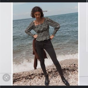 Madewell Petite 10" High-Rise Skinny Jeans in Starkey Wash